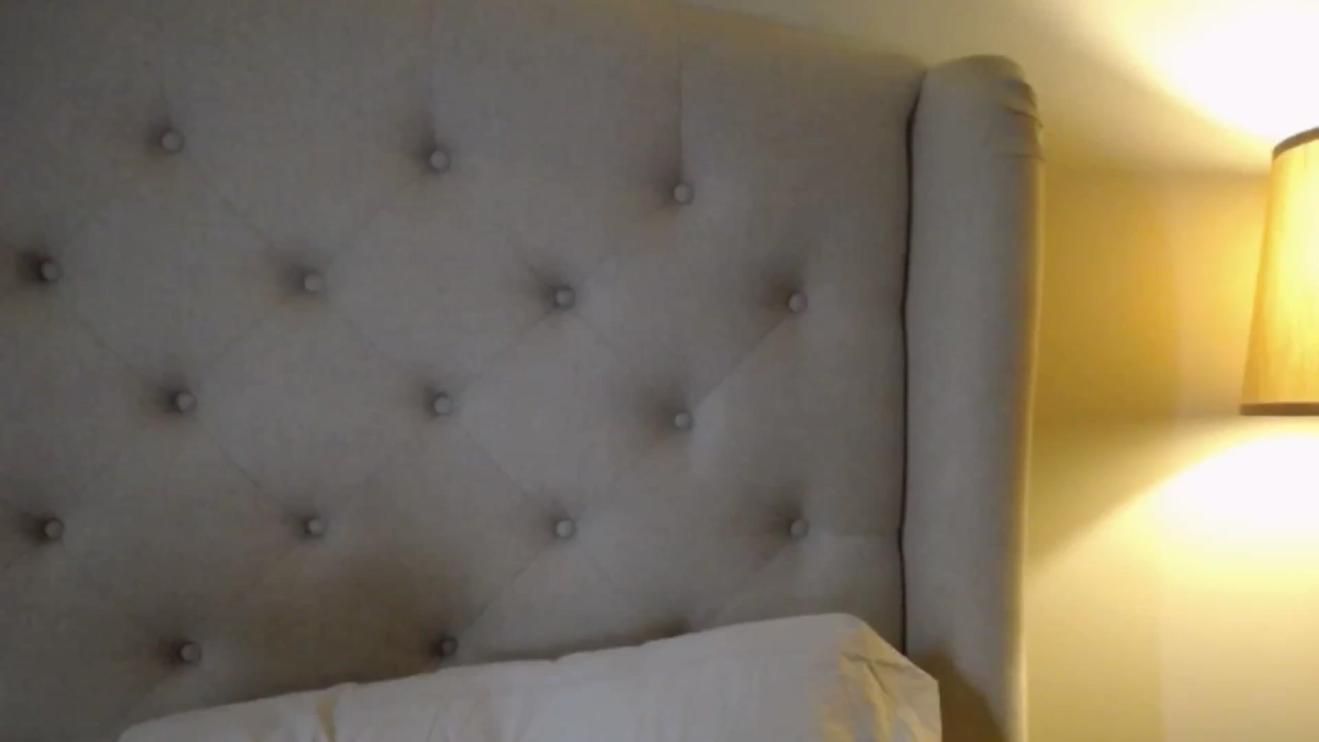 Gallery image thumbnail from J0llye's myfreecams stream on, 10/10/2025, 16:00 image 17 of 20