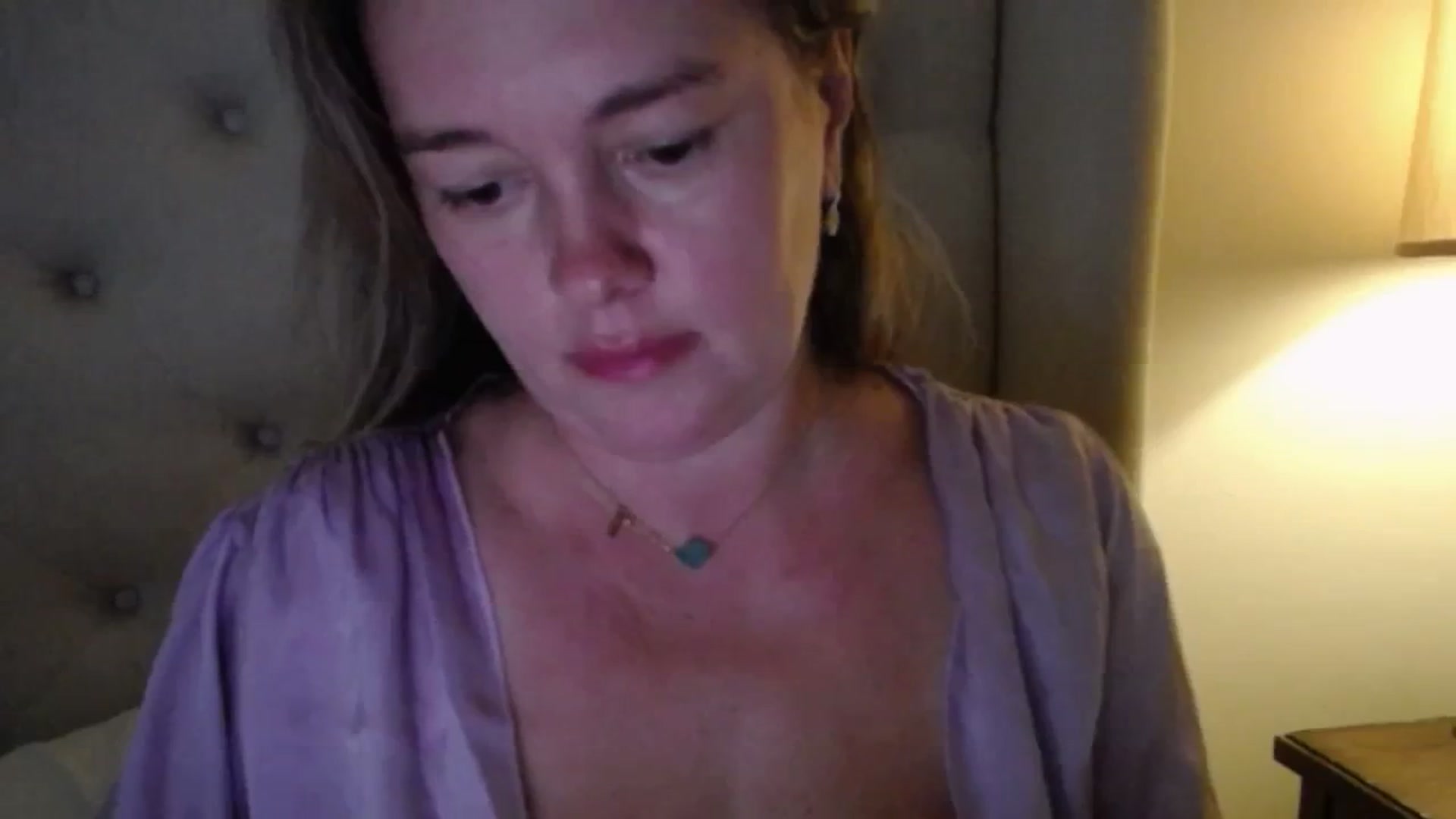 Gallery image thumbnail from J0llye's myfreecams stream on, 10/11/2025, 20:41 image 19 of 20