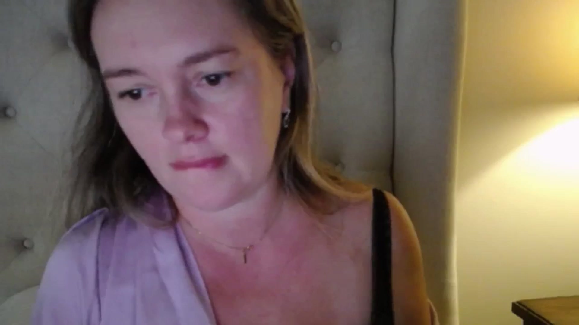 Gallery image thumbnail from J0llye's myfreecams stream on, 10/19/2025, 20:07 image 13 of 20