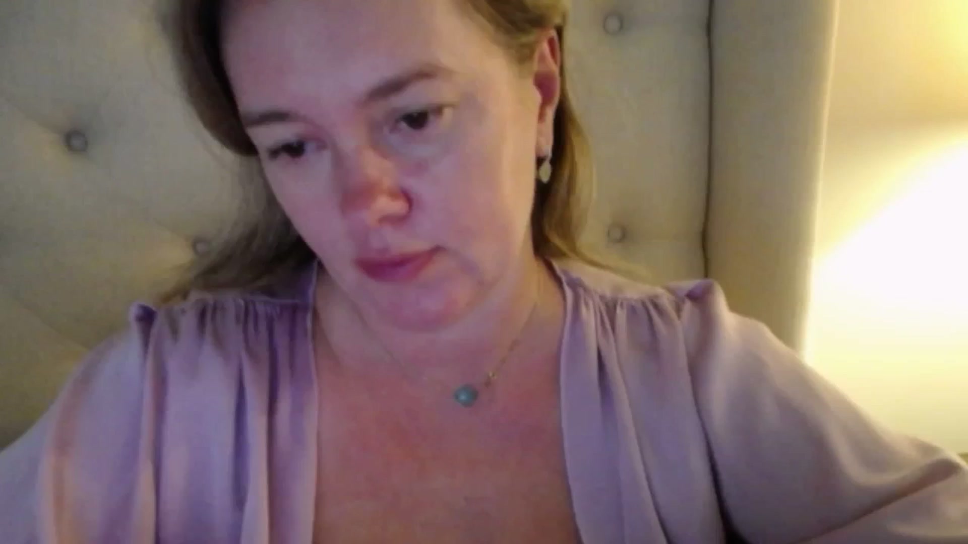 Gallery image thumbnail from J0llye's myfreecams stream on, 10/21/2025, 19:39 image 6 of 20
