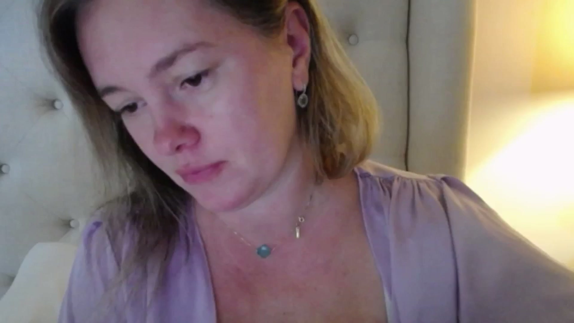 Gallery image thumbnail from J0llye's myfreecams stream on, 10/23/2025, 18:35 image 10 of 20