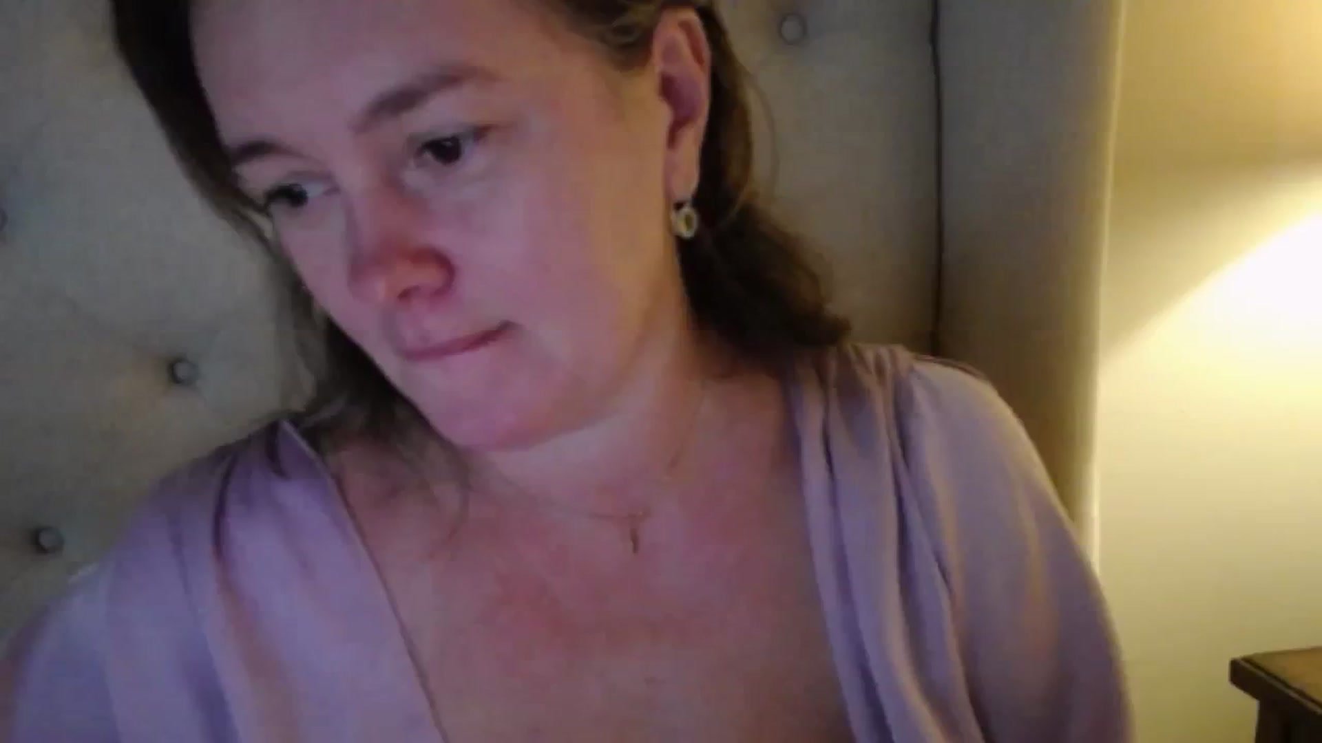 Gallery image thumbnail from J0llye's myfreecams stream on, 10/26/2025, 20:35 image 14 of 20