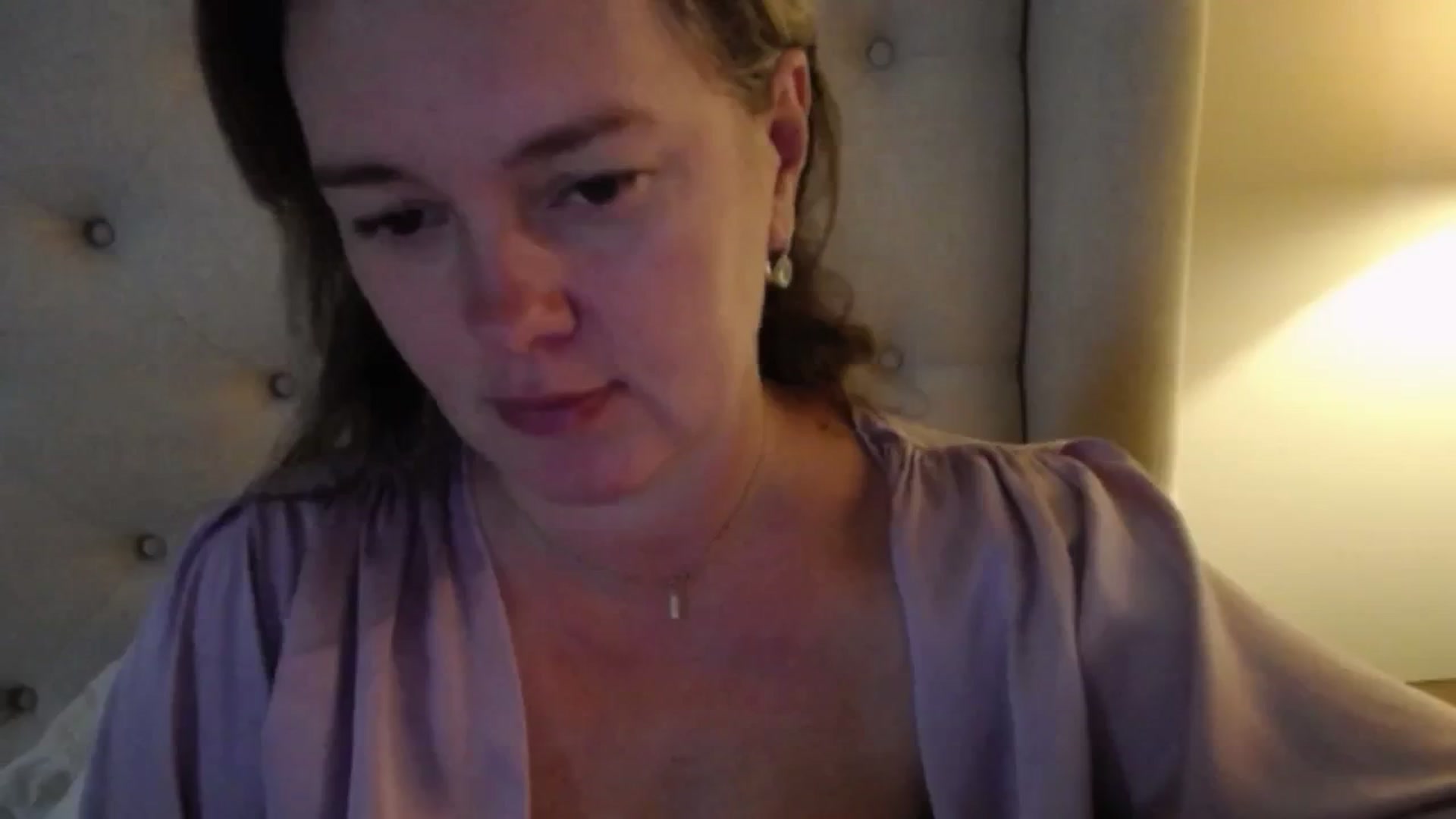 Gallery image thumbnail from J0llye's myfreecams stream on, 10/26/2025, 20:35 image 3 of 20