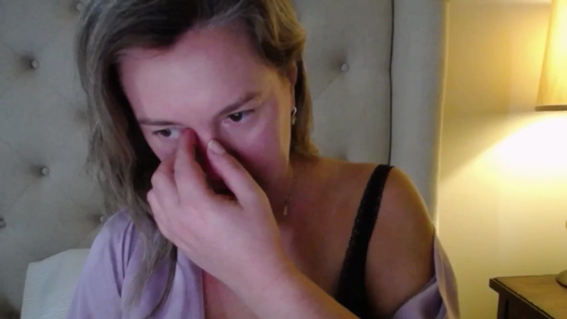 Gallery image thumbnail from J0llye's myfreecams stream on, 10/27/2025, 19:37 image 8 of 20