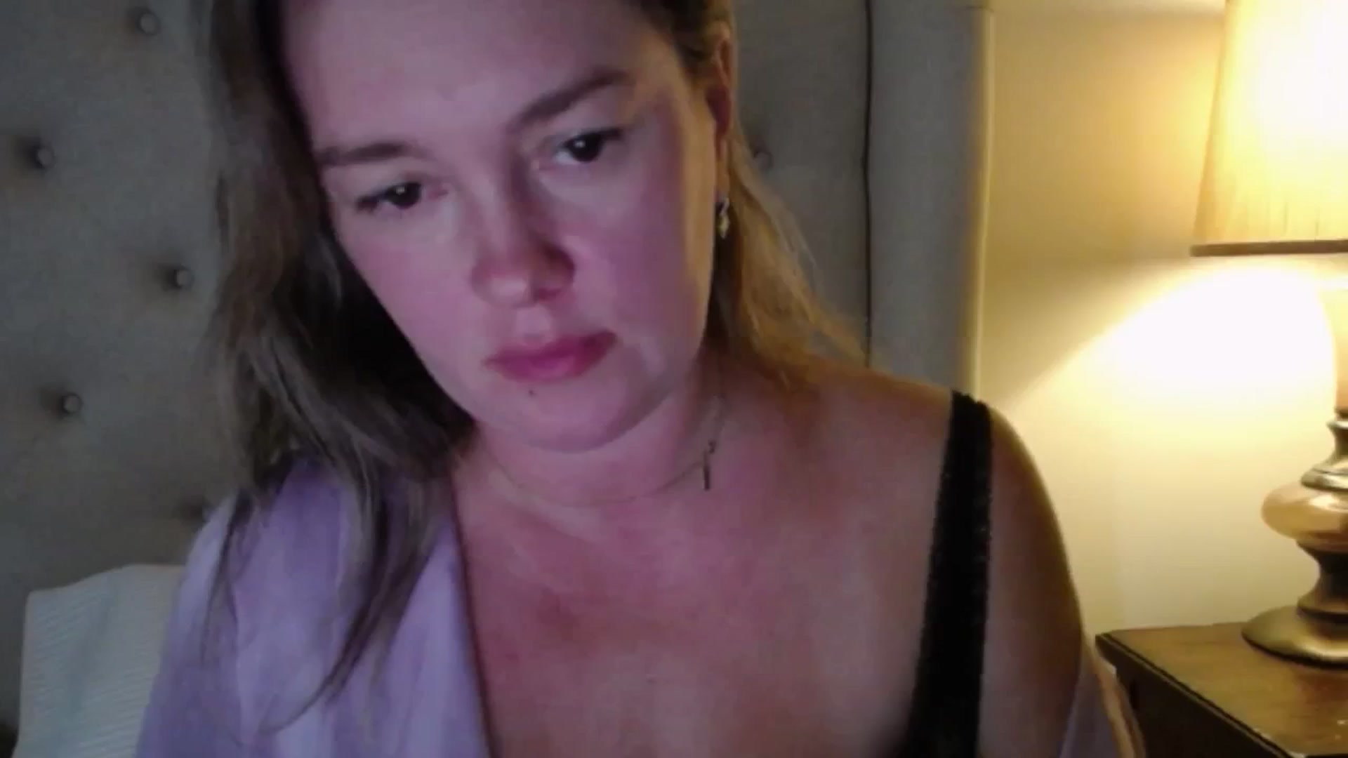 Gallery image thumbnail from J0llye's myfreecams stream on, 10/27/2025, 19:37 image 1 of 20