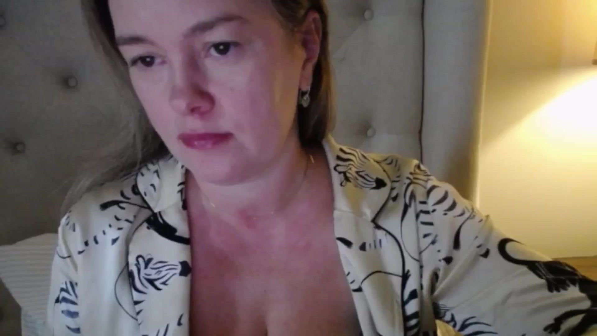 Gallery image thumbnail from J0llye's myfreecams stream on, 10/29/2025, 18:57 image 1 of 20
