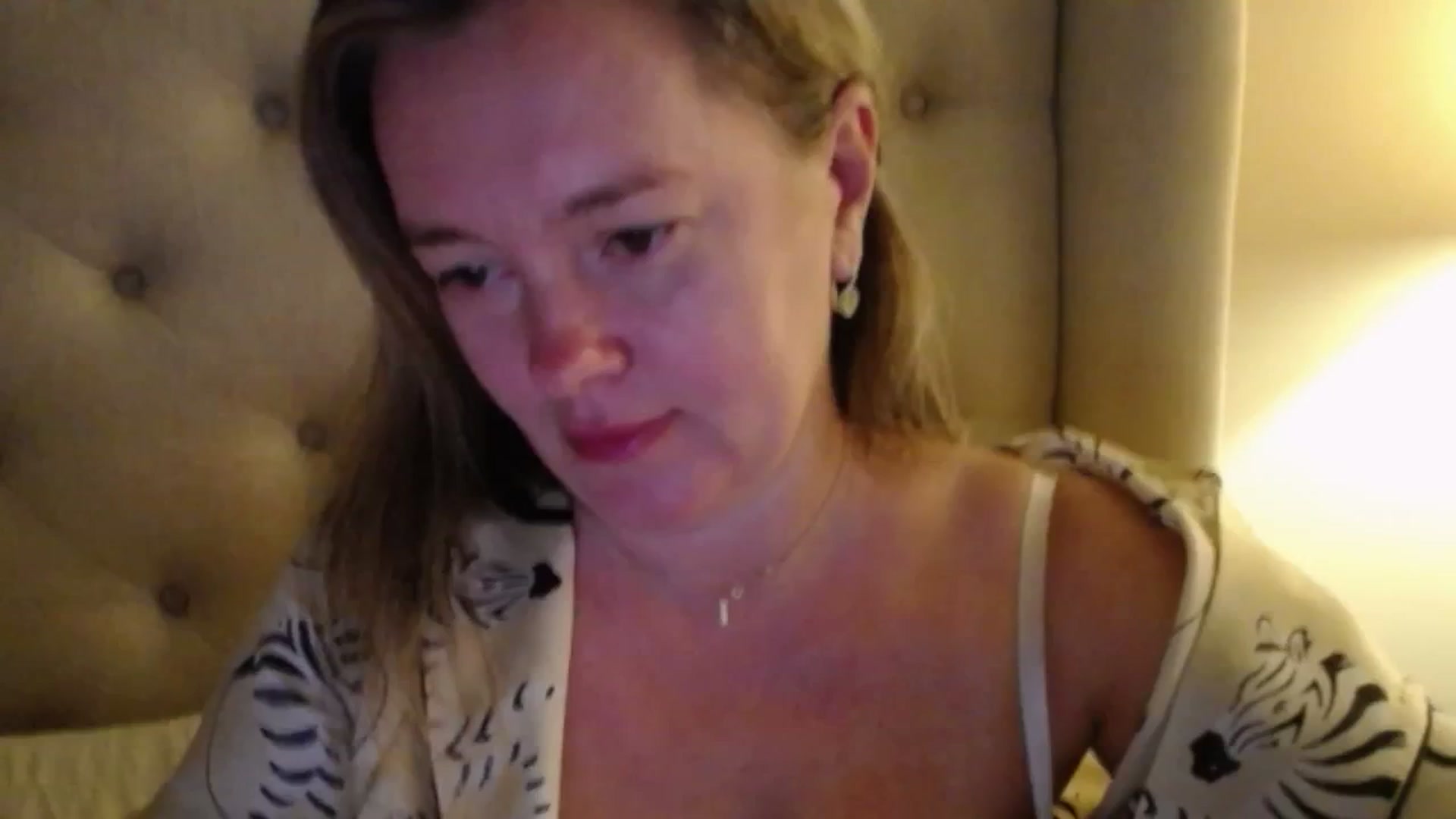 Gallery image thumbnail from J0llye's myfreecams stream on, 11/03/2025, 05:38 image 20 of 20