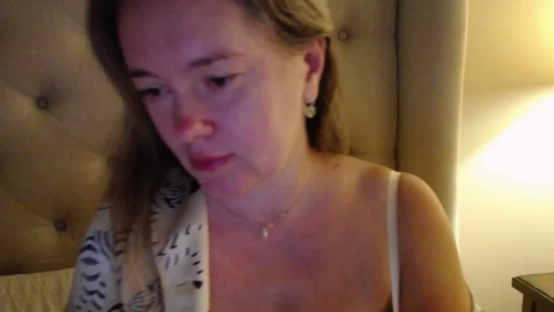 Gallery image thumbnail from J0llye's myfreecams stream on, 11/03/2025, 05:38 image 1 of 20