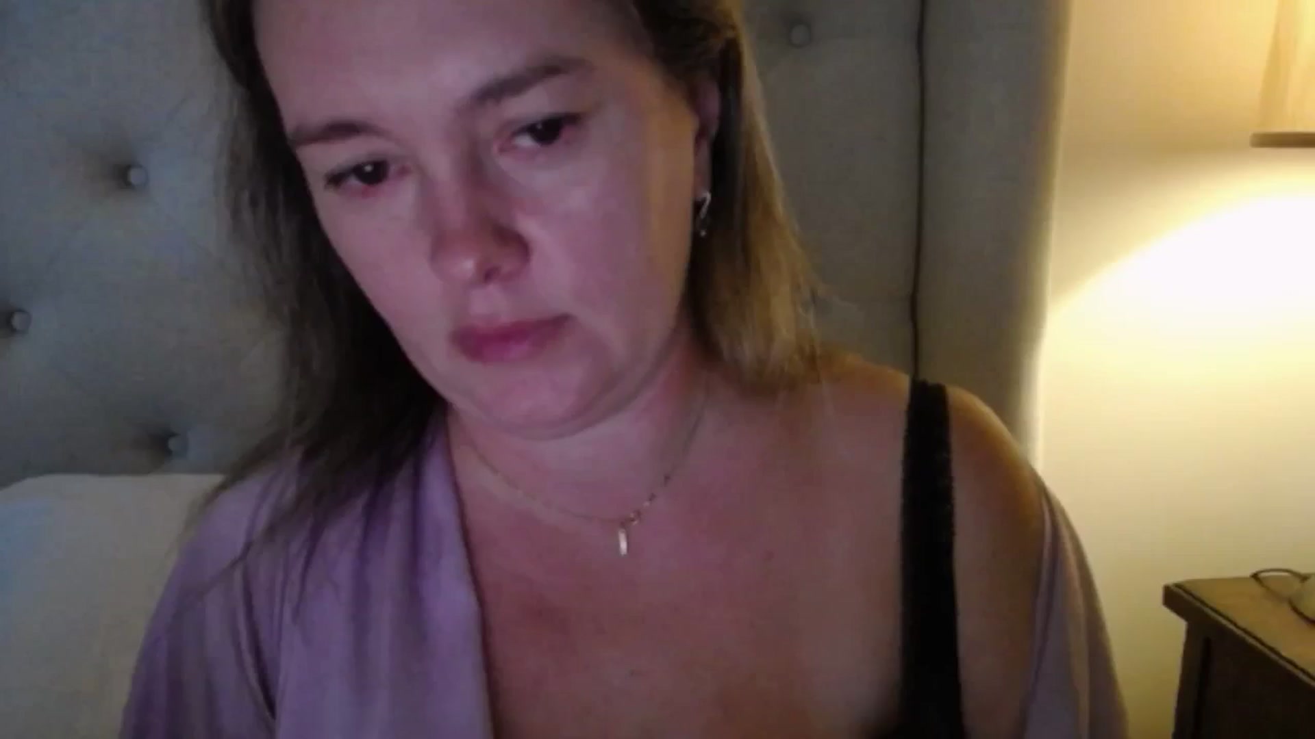Gallery image thumbnail from J0llye's myfreecams stream on, 11/03/2025, 17:02 image 20 of 20