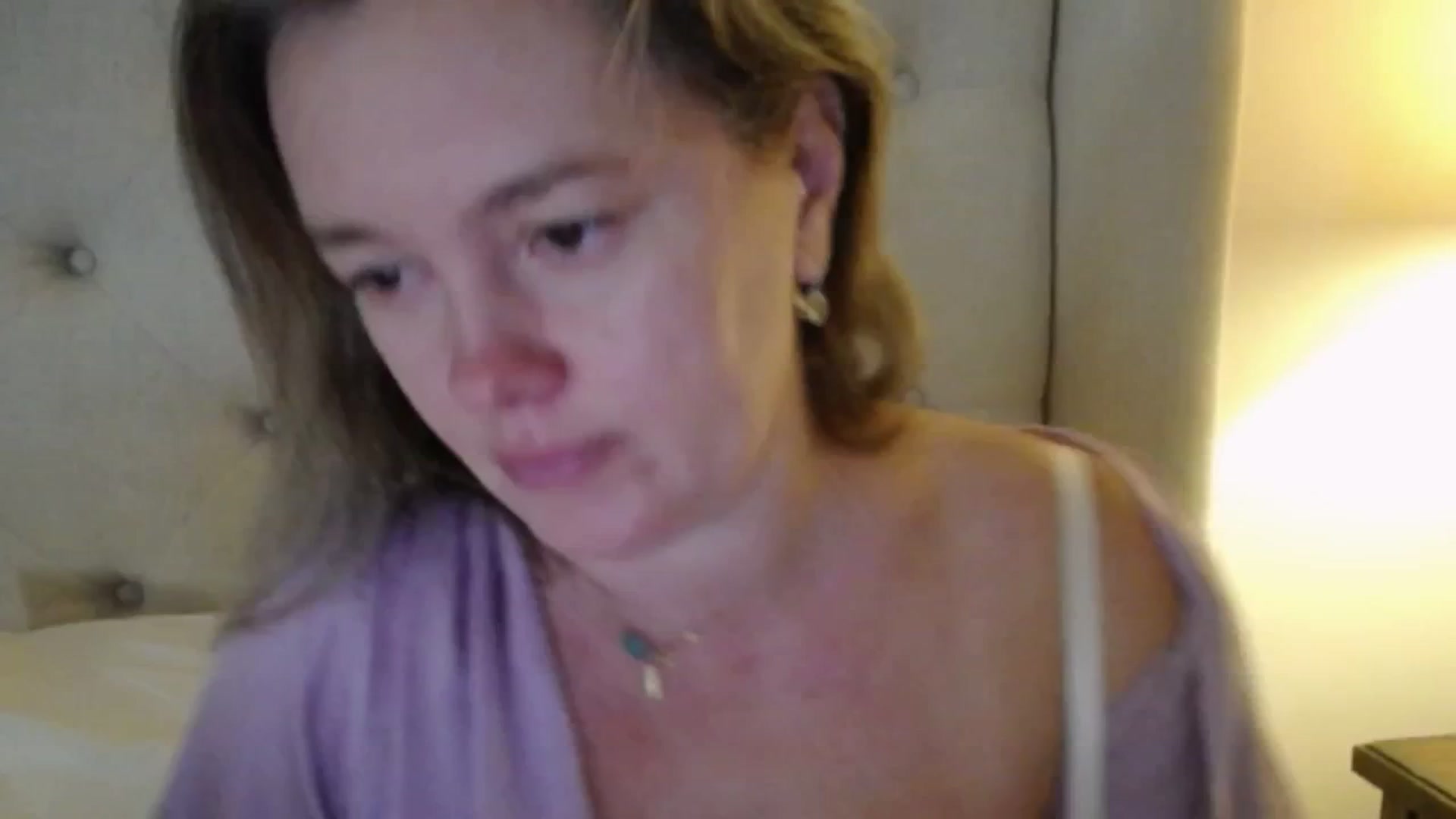 Gallery image thumbnail from J0llye's myfreecams stream on, 11/04/2025, 20:38 image 11 of 20
