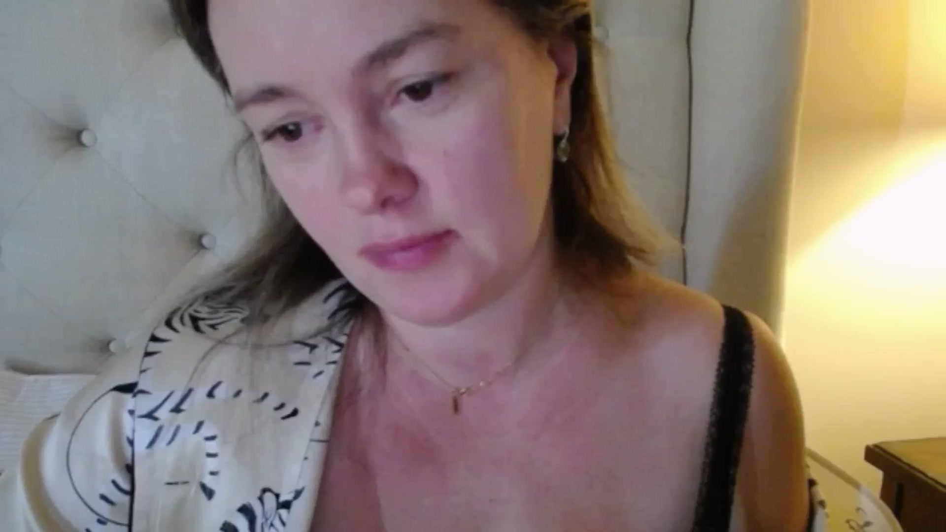 Gallery image thumbnail from J0llye's myfreecams stream on, 11/13/2025, 19:34 image 10 of 20