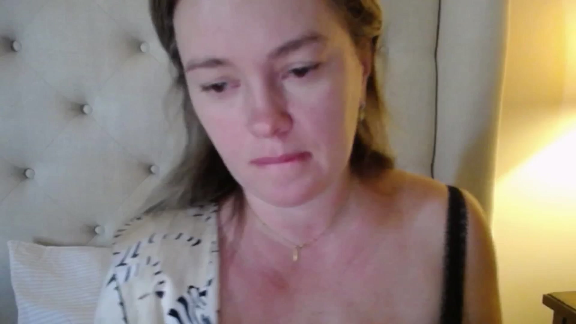 Gallery image thumbnail from J0llye's myfreecams stream on, 11/13/2025, 19:34 image 1 of 20
