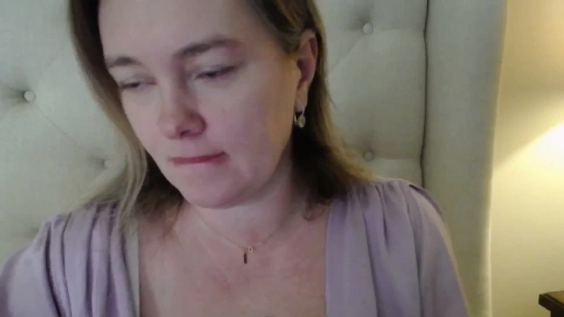 Gallery image thumbnail from J0llye's myfreecams stream on, 11/14/2025, 17:06 image 6 of 20