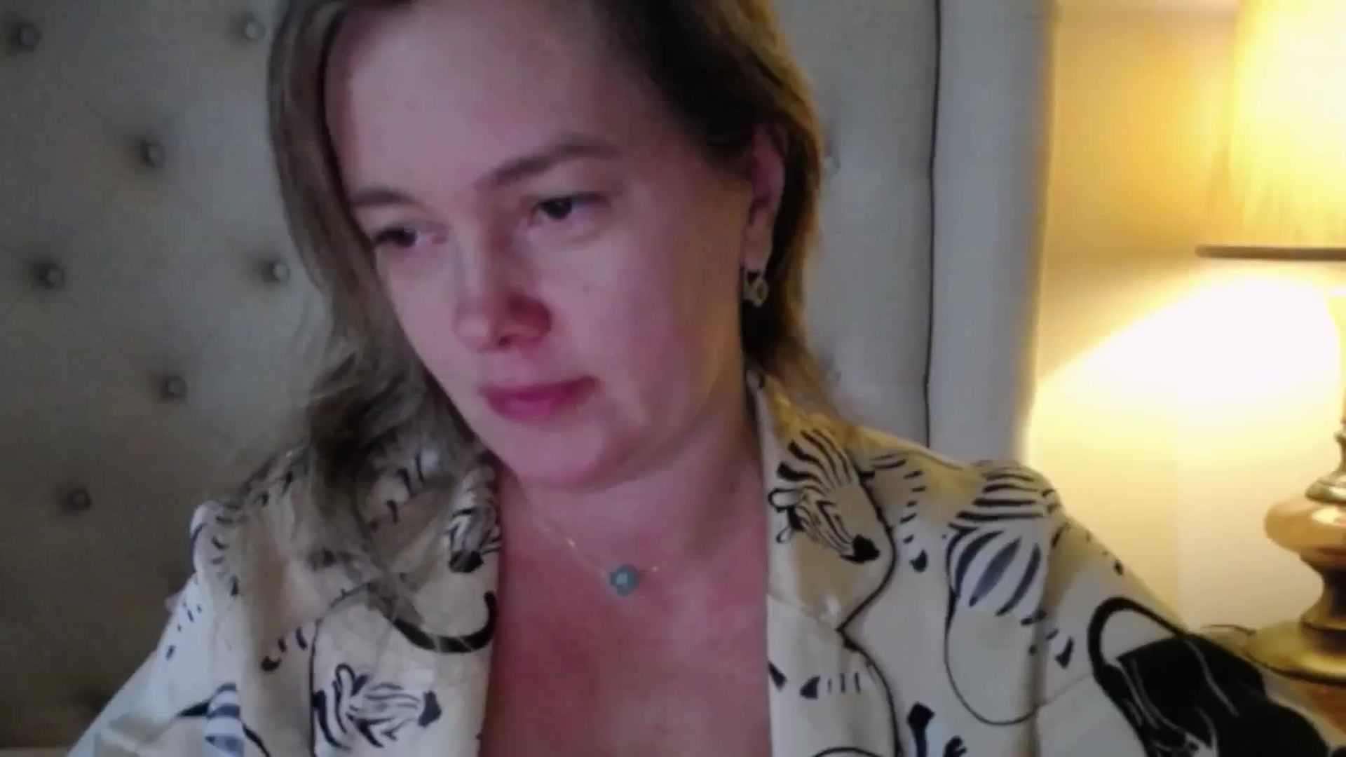 Gallery image thumbnail from J0llye's myfreecams stream on, 11/17/2025, 19:33 image 15 of 20