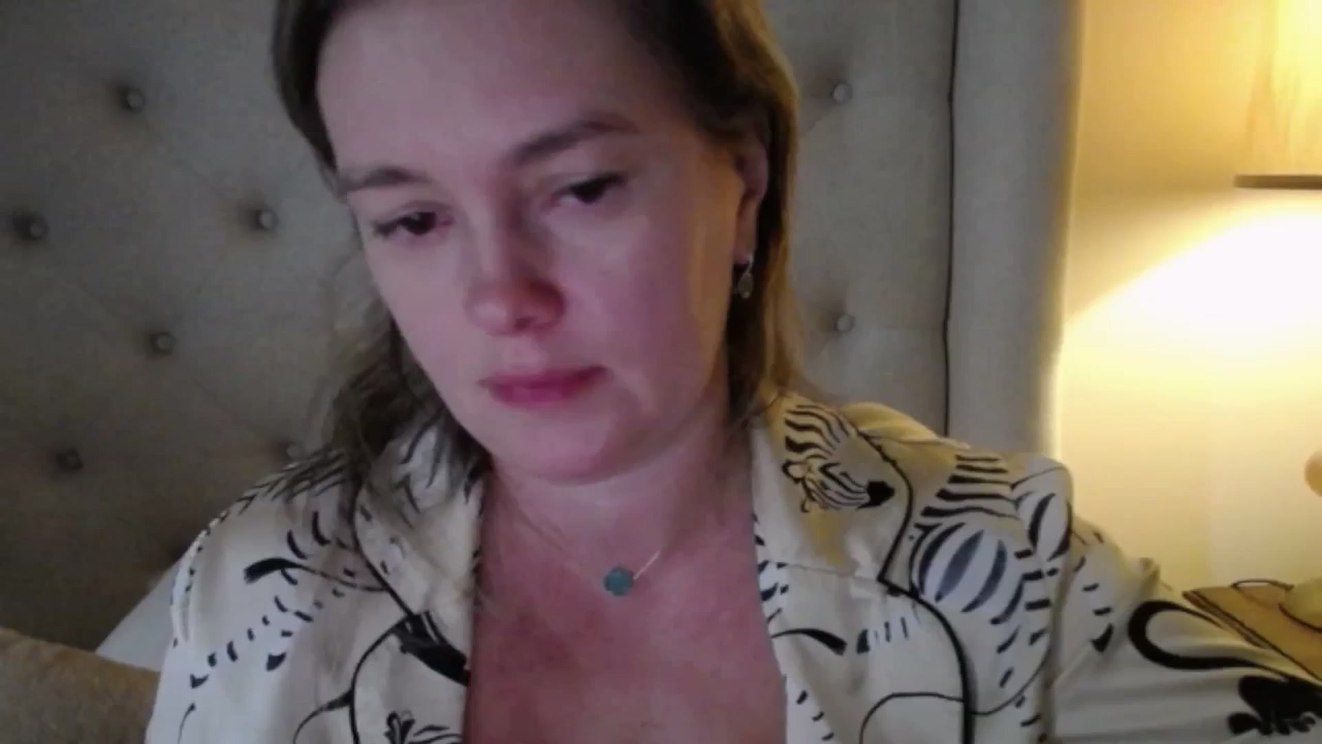 Gallery image thumbnail from J0llye's myfreecams stream on, 11/17/2025, 20:33 image 20 of 20