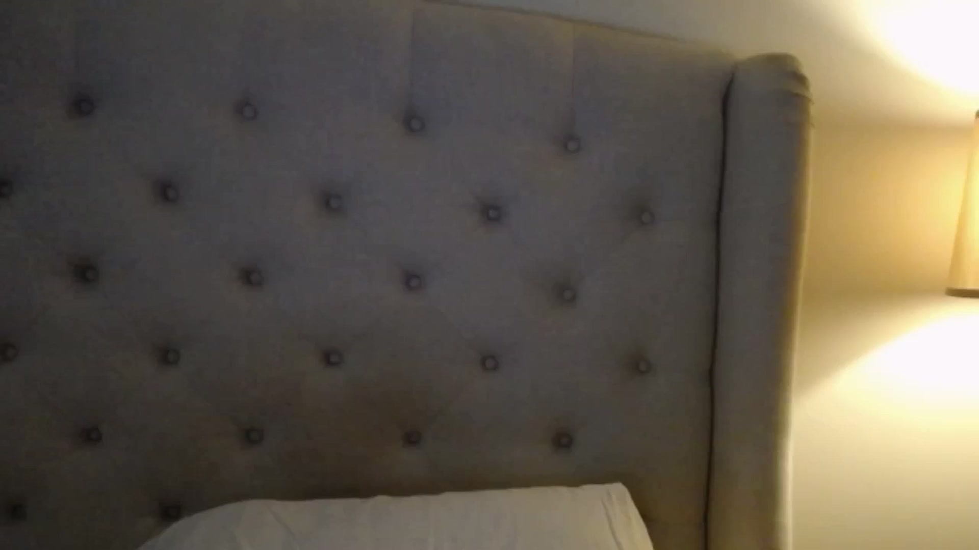 Gallery image thumbnail from J0llye's myfreecams stream on, 11/18/2025, 16:03 image 7 of 20