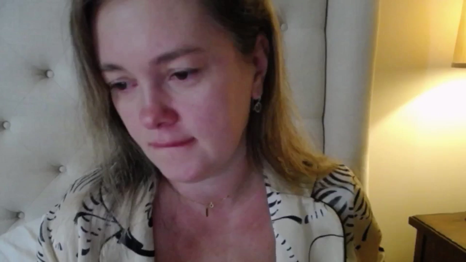 Gallery image thumbnail from J0llye's myfreecams stream on, 11/20/2025, 17:02 image 19 of 20