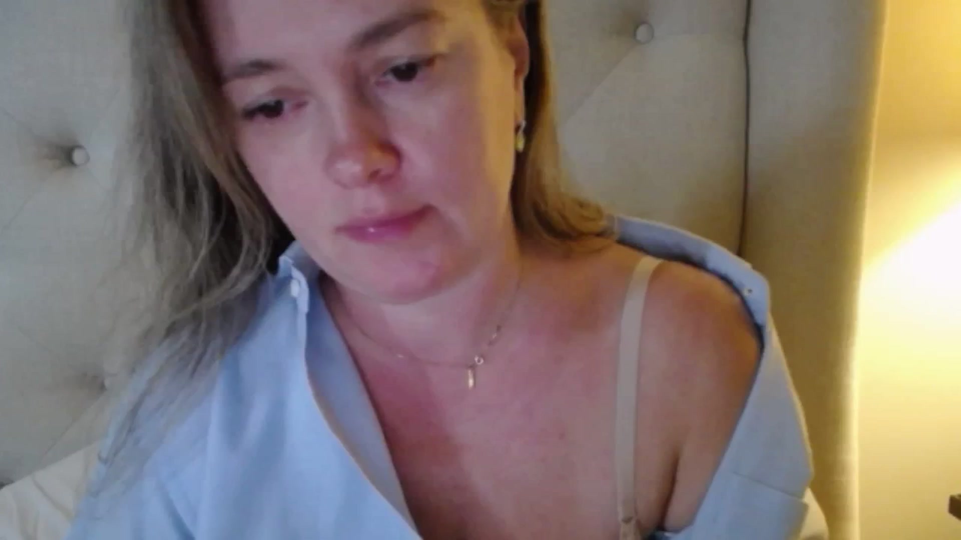 Gallery image thumbnail from J0llye's myfreecams stream on, 11/20/2025, 20:37 image 11 of 20