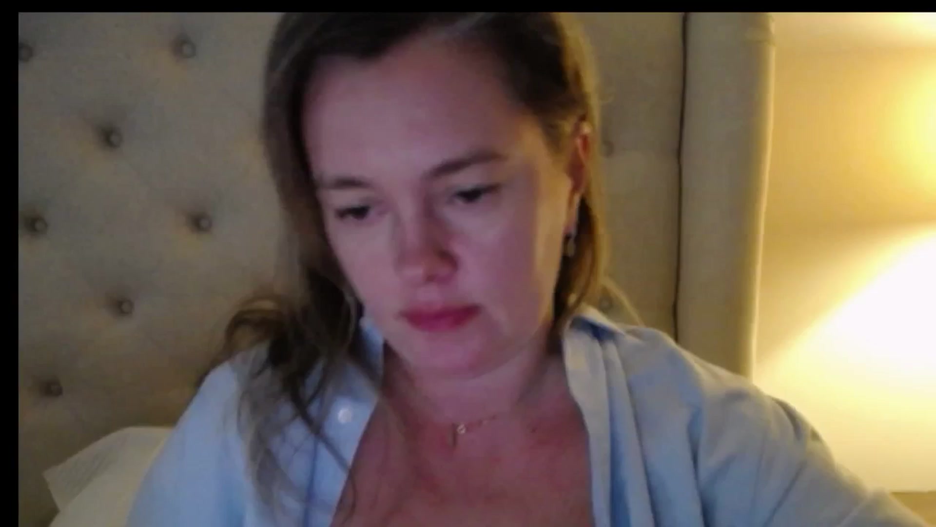 Gallery image thumbnail from J0llye's myfreecams stream on, 11/24/2025, 20:37 image 4 of 20