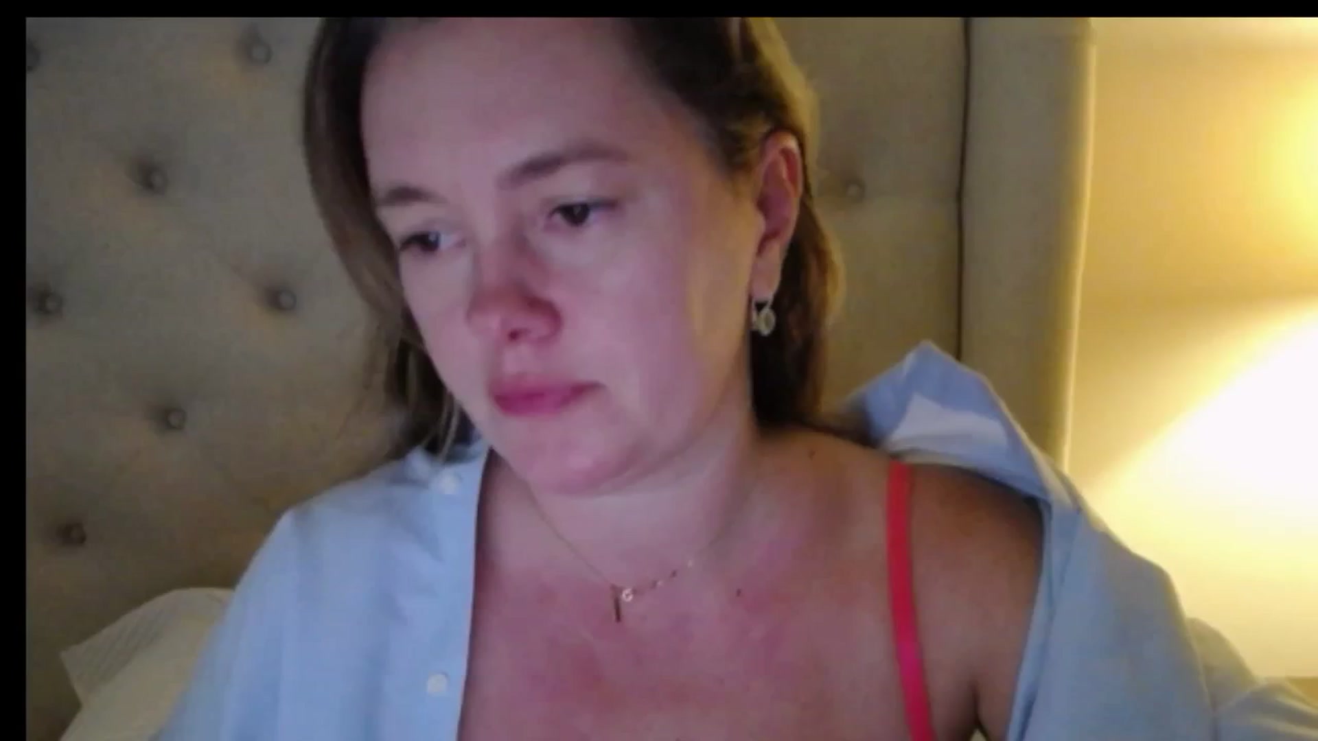 Gallery image thumbnail from J0llye's myfreecams stream on, 11/24/2025, 20:37 image 5 of 20