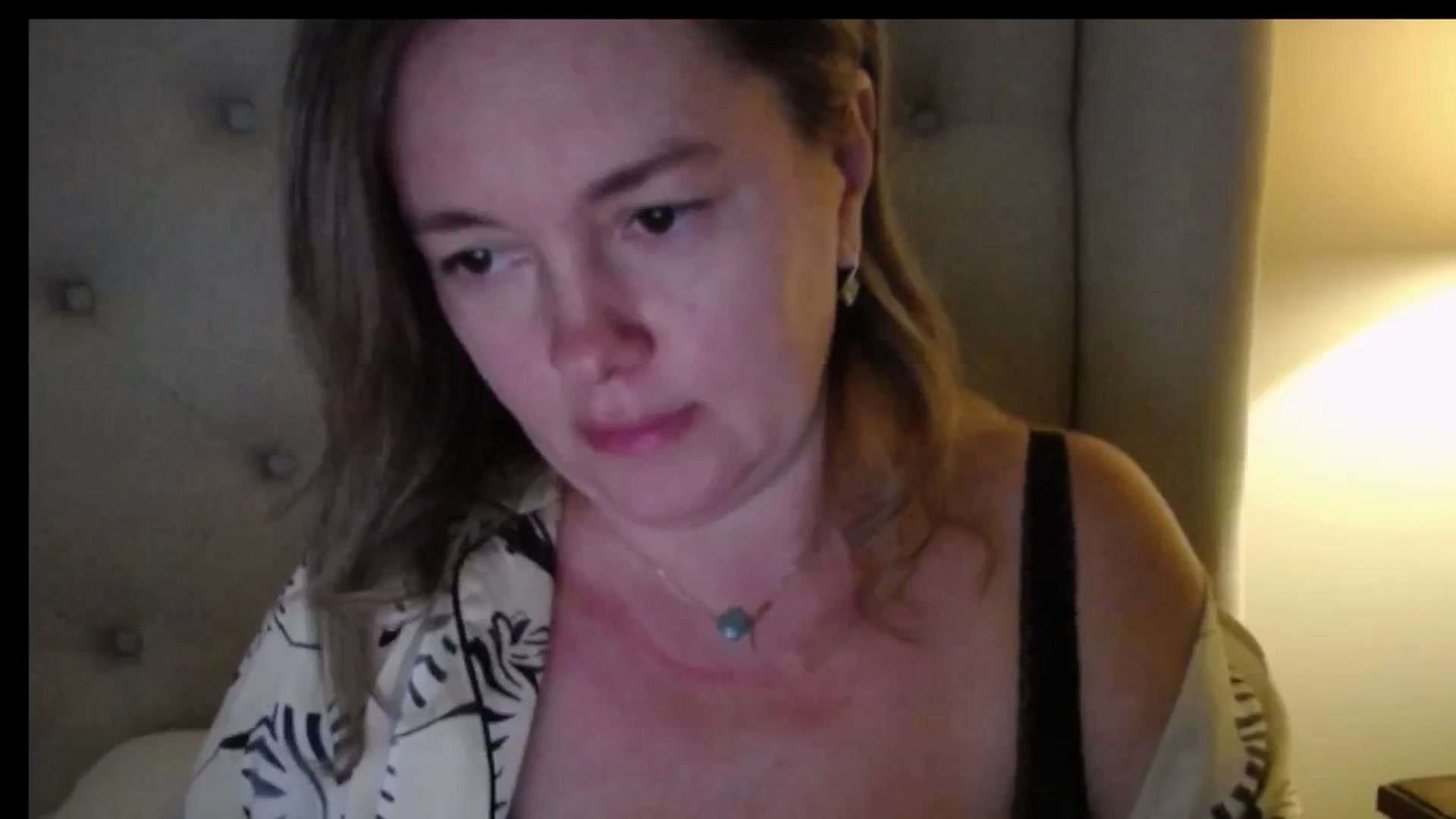 Gallery image thumbnail from J0llye's myfreecams stream on, 12/05/2025, 16:58 image 20 of 20