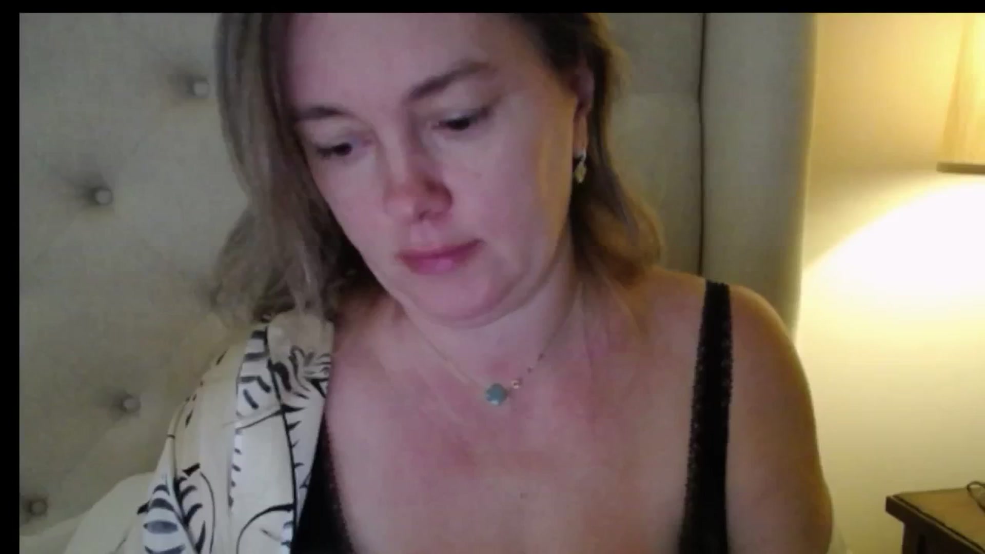 Gallery image thumbnail from J0llye's myfreecams stream on, 12/05/2025, 16:58 image 5 of 20