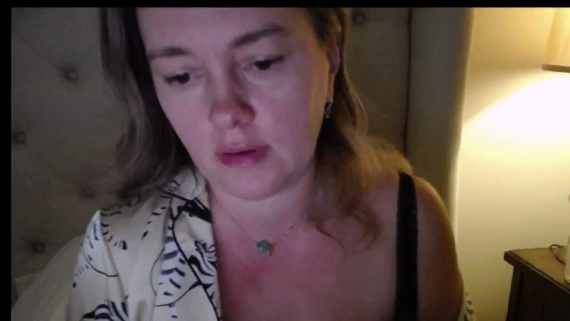 Gallery image thumbnail from J0llye's myfreecams stream on, 12/05/2025, 17:33 image 10 of 20