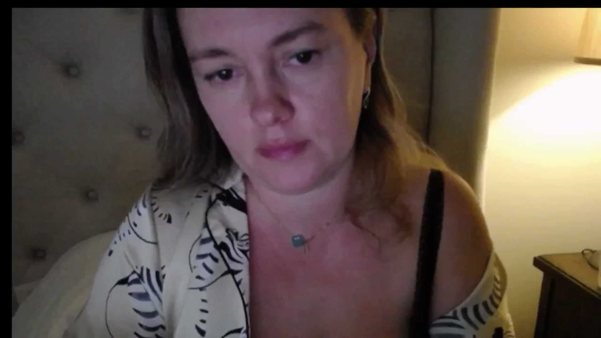 Gallery image thumbnail from J0llye's myfreecams stream on, 12/05/2025, 17:33 image 20 of 20