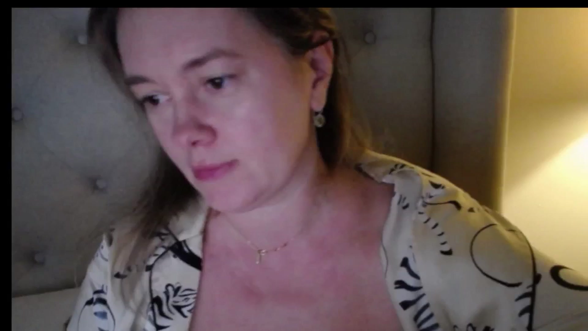 Gallery image thumbnail from J0llye's myfreecams stream on, 12/13/2025, 21:24 image 19 of 20