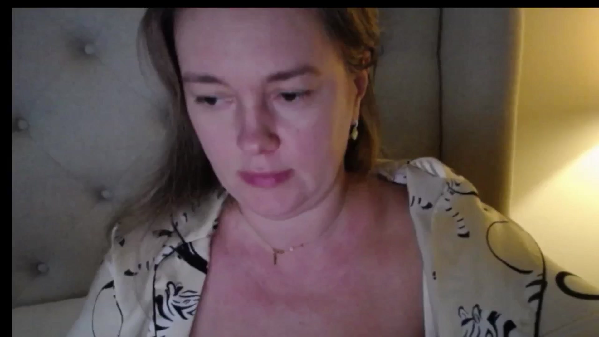 Gallery image thumbnail from J0llye's myfreecams stream on, 12/13/2025, 21:24 image 13 of 20