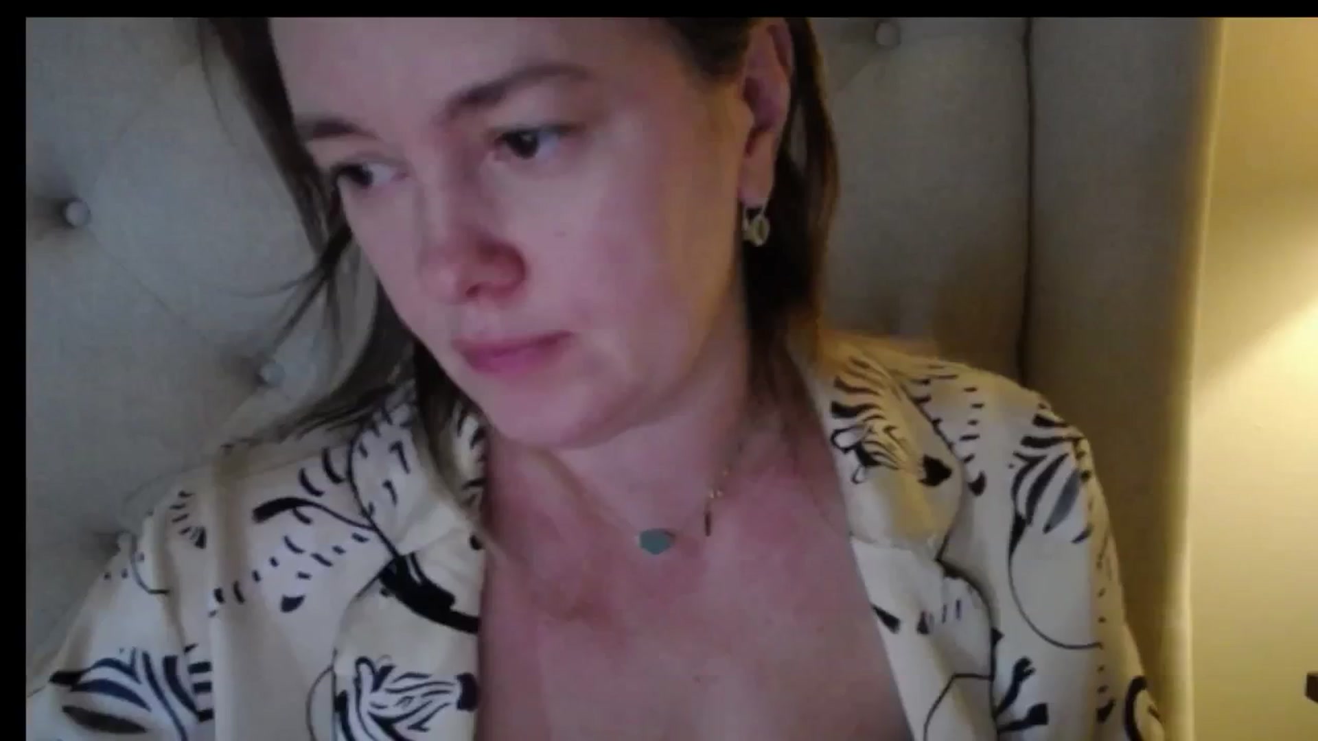 Gallery image thumbnail from J0llye's myfreecams stream on, 12/14/2025, 21:30 image 13 of 20