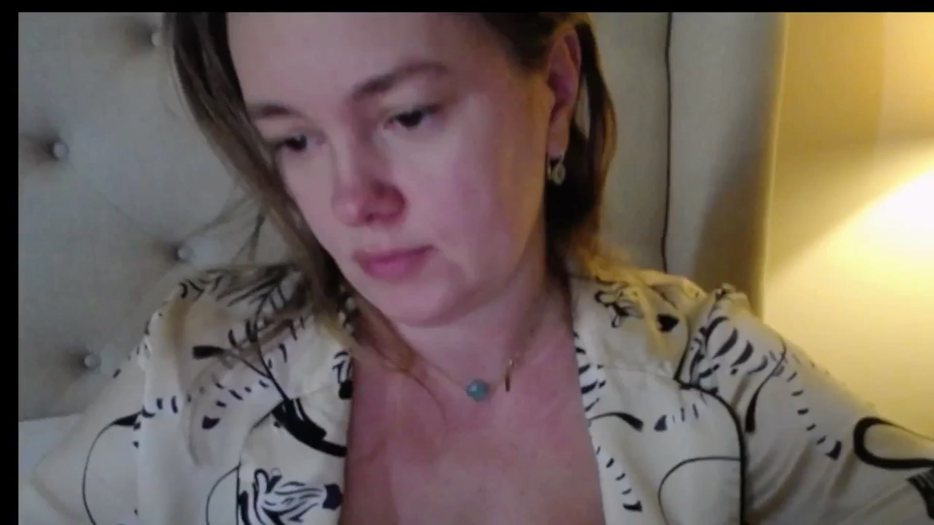 Gallery image thumbnail from J0llye's myfreecams stream on, 12/14/2025, 21:30 image 5 of 20
