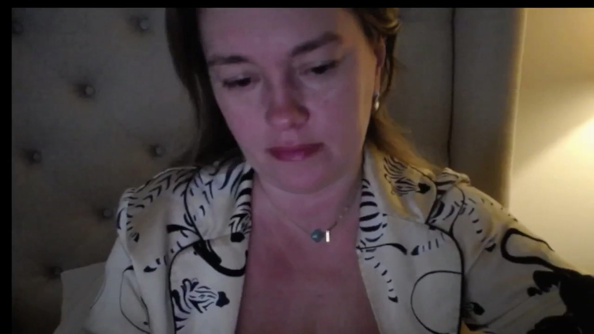 Gallery image thumbnail from J0llye's myfreecams stream on, 12/18/2025, 17:10 image 8 of 20