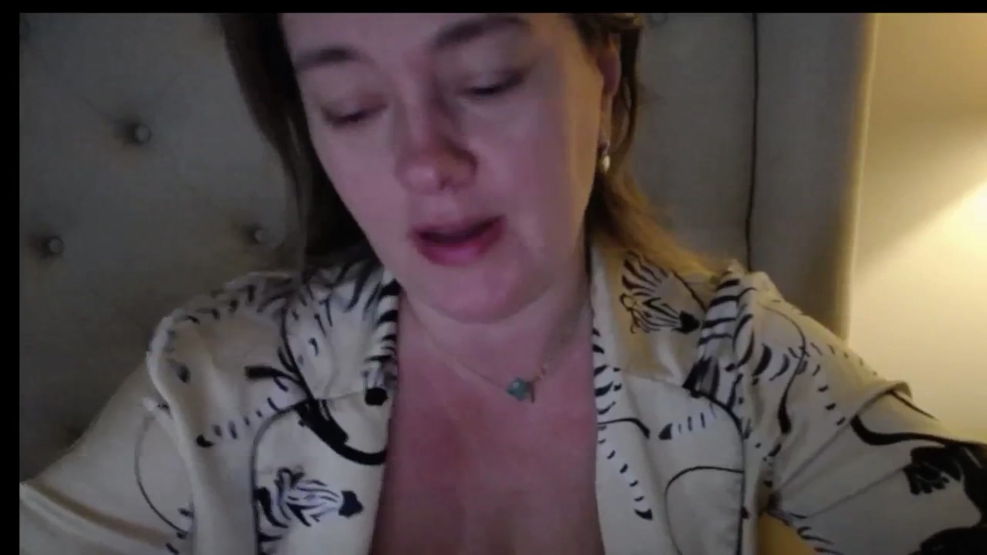Gallery image thumbnail from J0llye's myfreecams stream on, 12/18/2025, 17:10 image 11 of 20