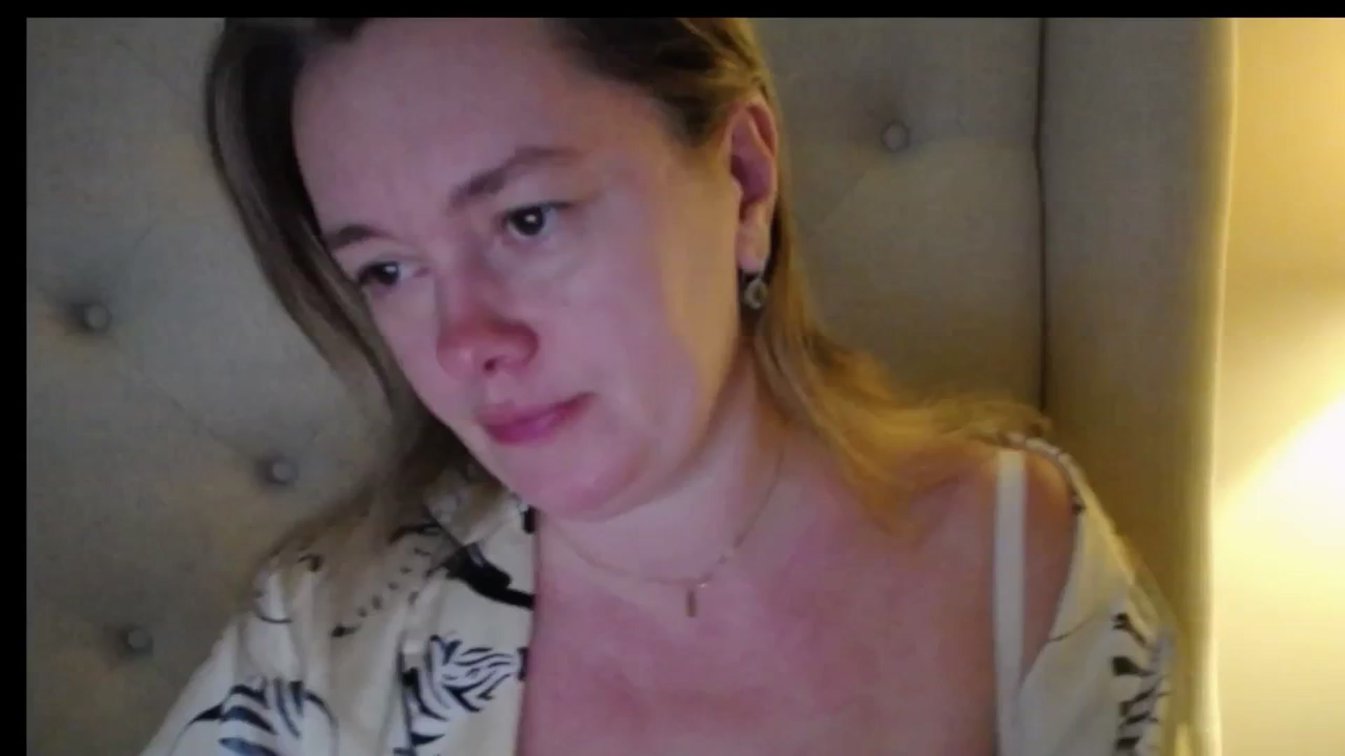 Gallery image thumbnail from J0llye's myfreecams stream on, 12/18/2025, 20:39 image 9 of 20