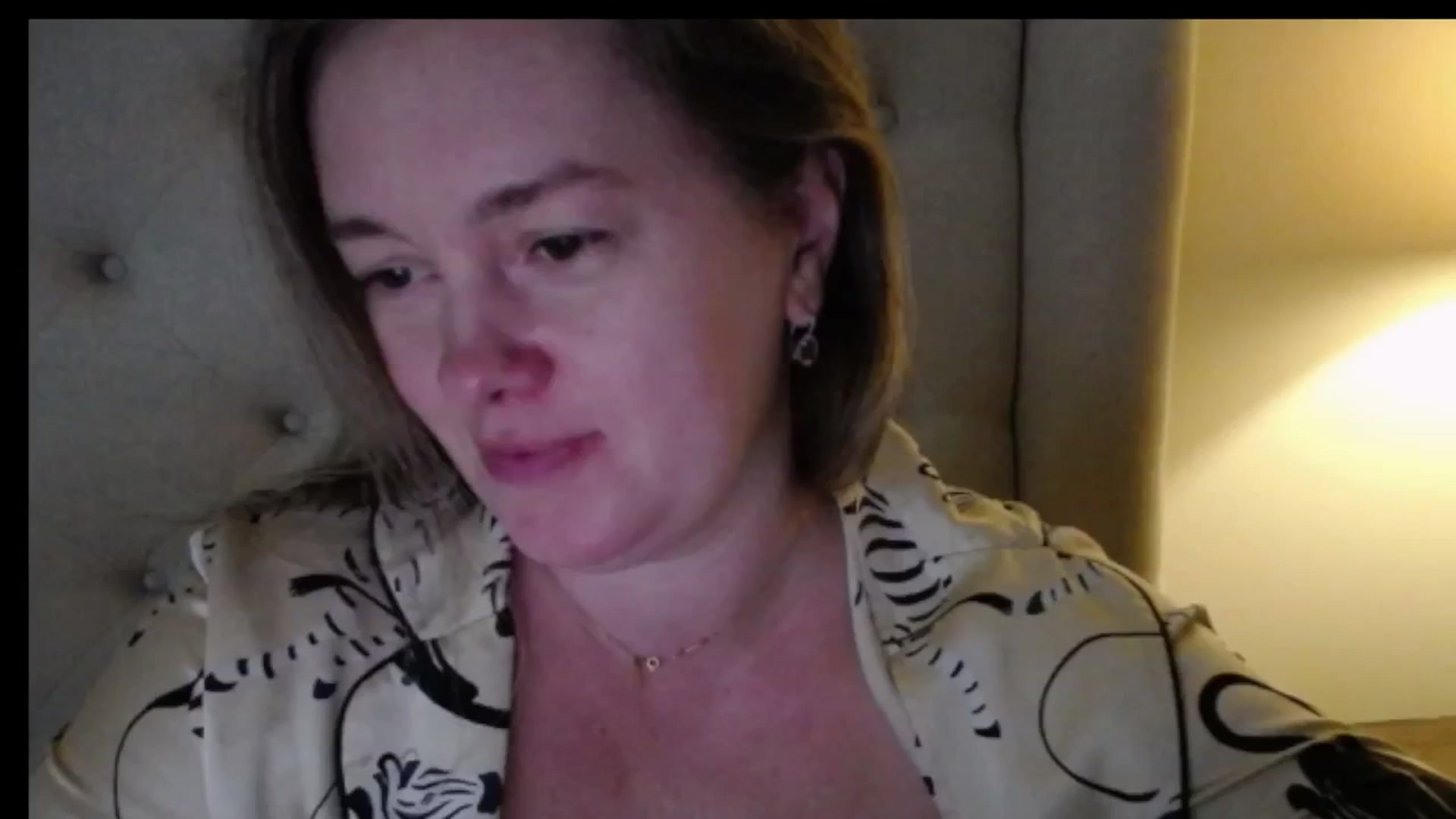 Gallery image thumbnail from J0llye's myfreecams stream on, 12/20/2025, 21:26 image 5 of 20