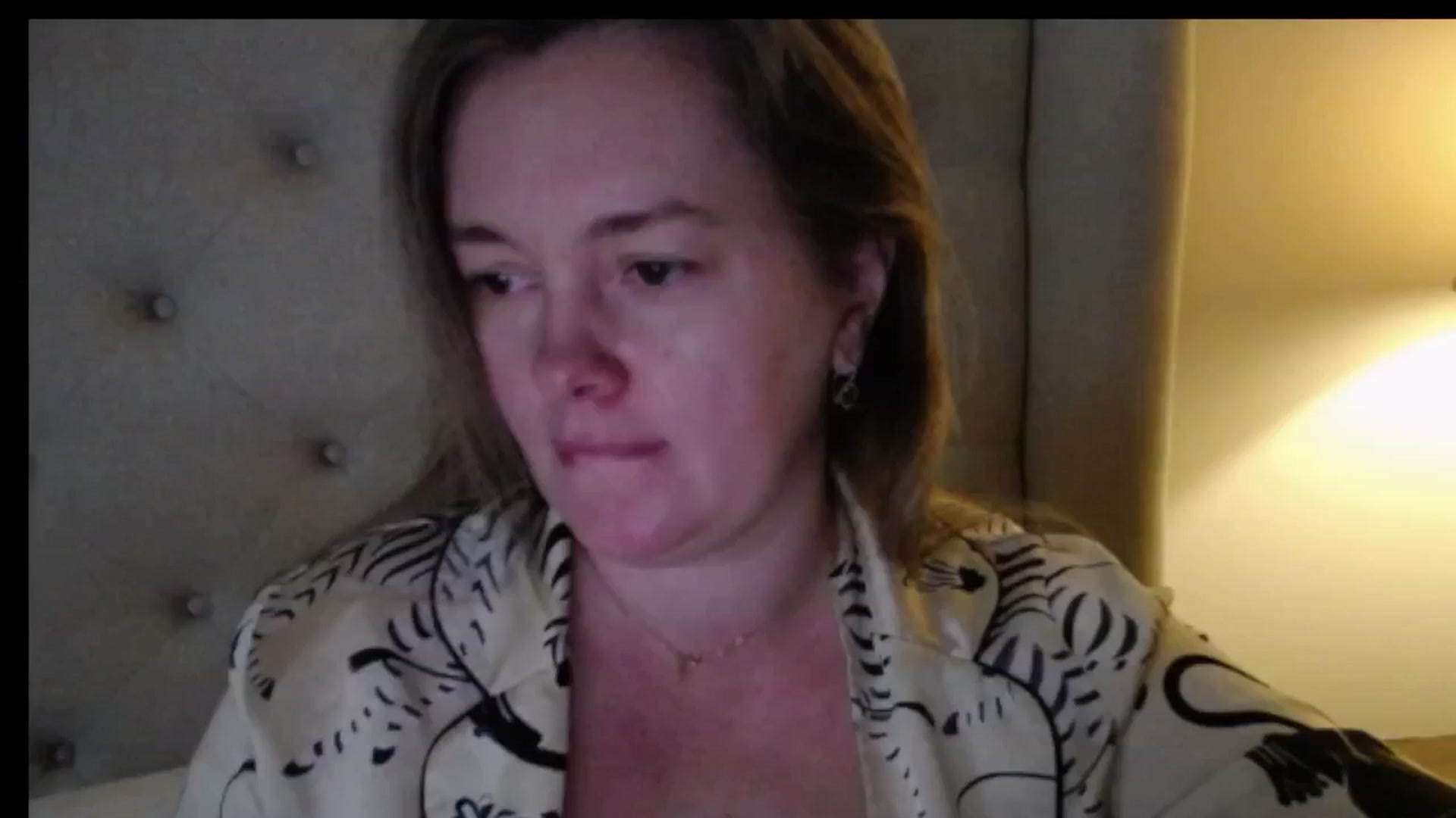 Gallery image thumbnail from J0llye's myfreecams stream on, 12/20/2025, 21:26 image 19 of 20
