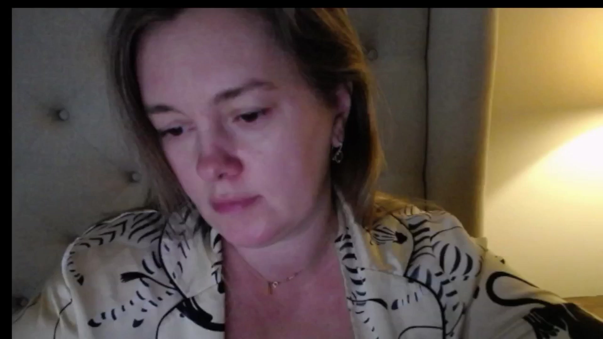 Gallery image thumbnail from J0llye's myfreecams stream on, 12/20/2025, 21:26 image 17 of 20
