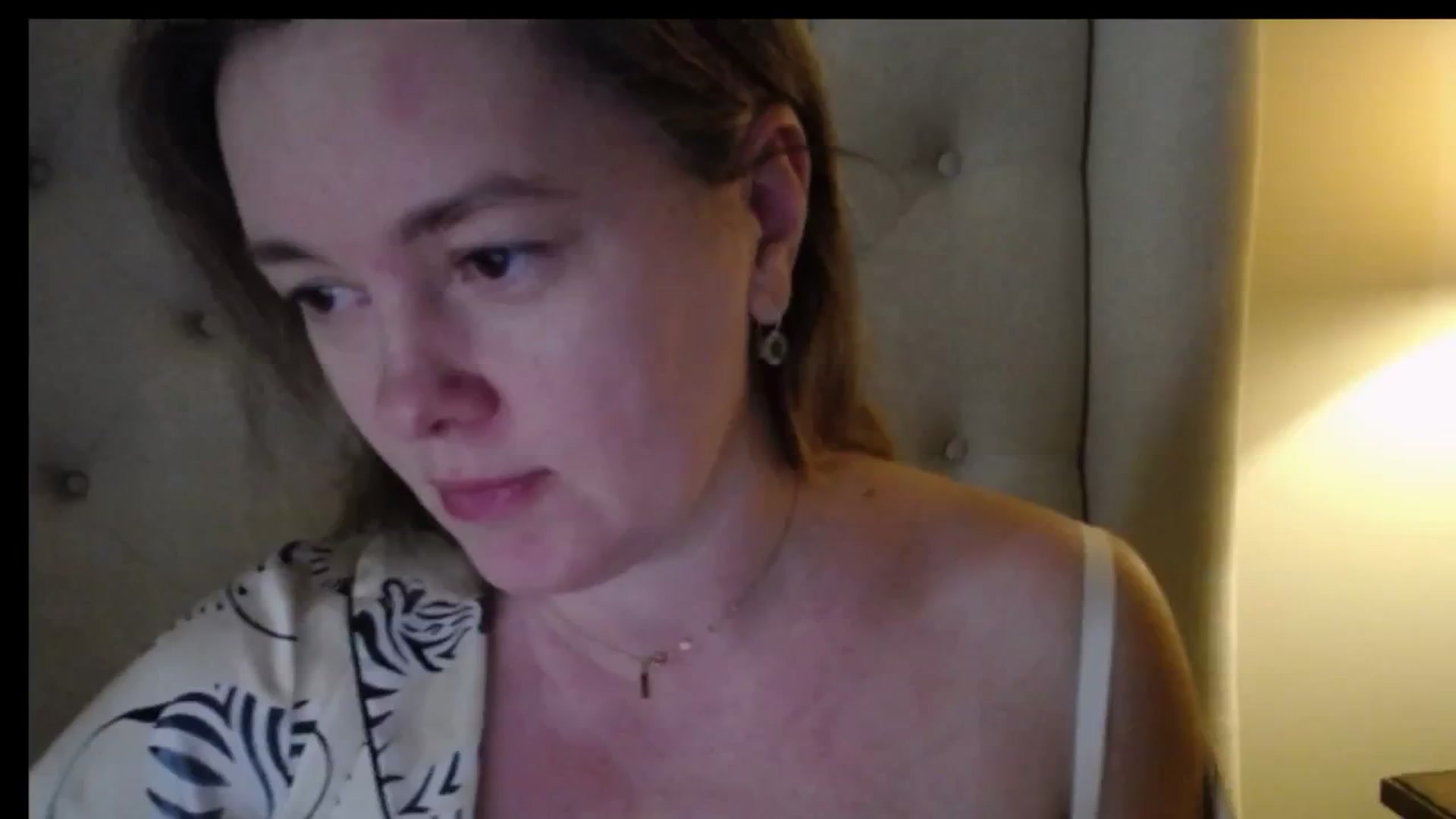 Gallery image thumbnail from J0llye's myfreecams stream on, 12/21/2025, 20:34 image 1 of 20