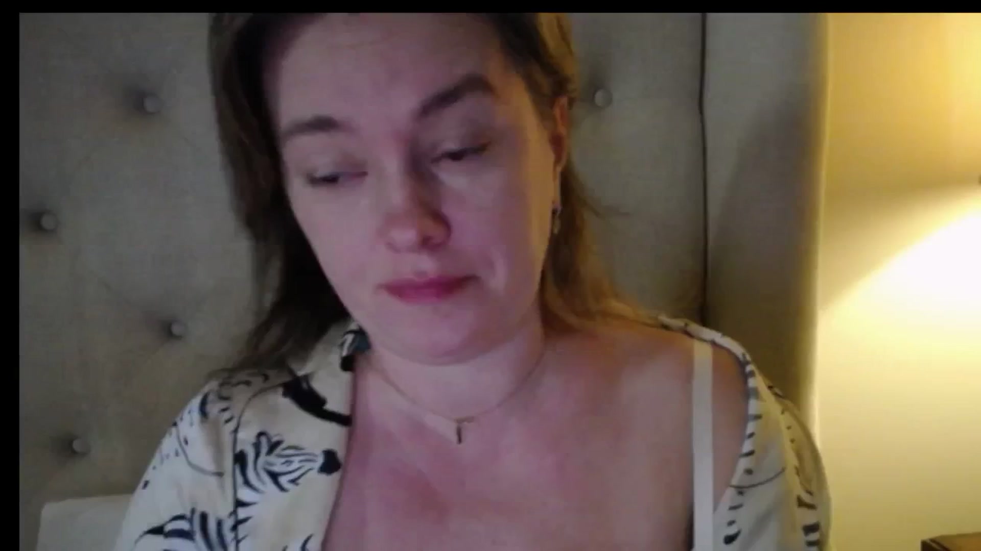 Gallery image thumbnail from J0llye's myfreecams stream on, 12/21/2025, 20:34 image 16 of 20