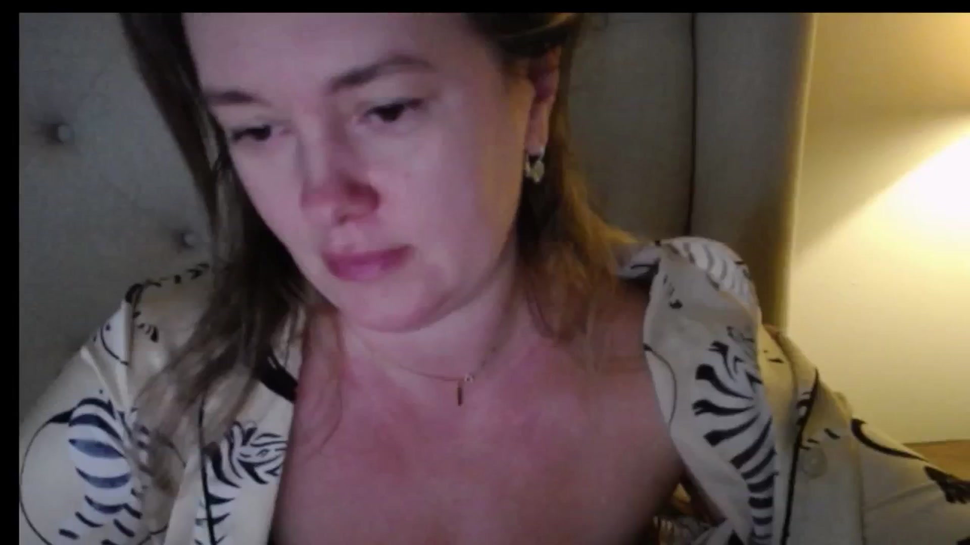 Gallery image thumbnail from J0llye's myfreecams stream on, 12/23/2025, 20:24 image 12 of 20