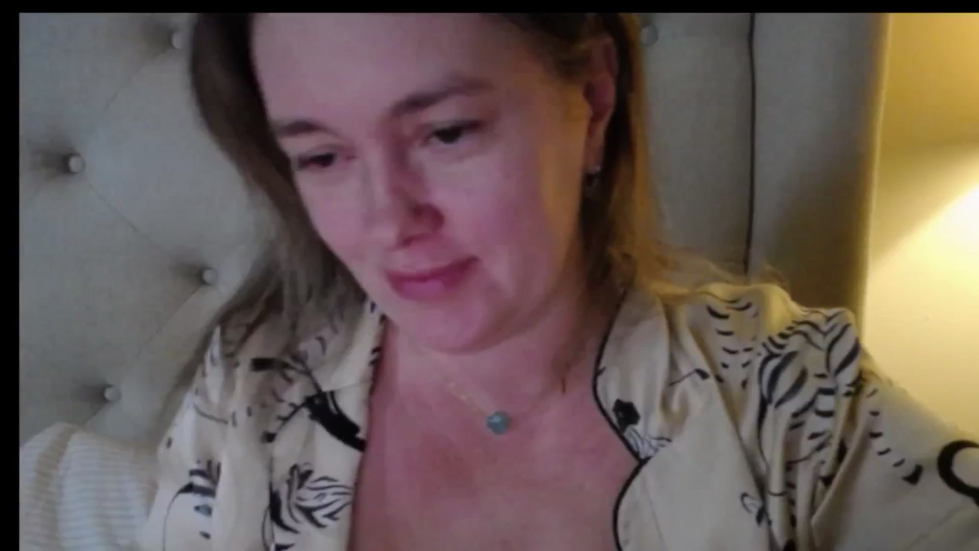 Gallery image thumbnail from J0llye's myfreecams stream on, 01/04/2026, 20:51 image 17 of 20