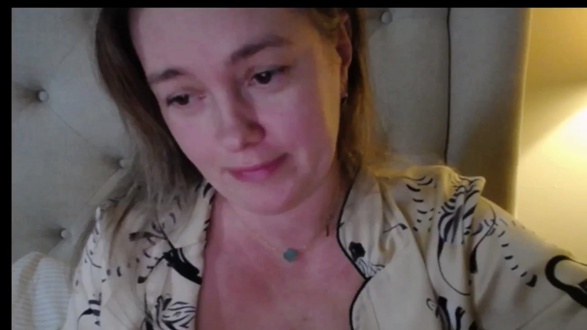 Gallery image thumbnail from J0llye's myfreecams stream on, 01/04/2026, 20:51 image 18 of 20