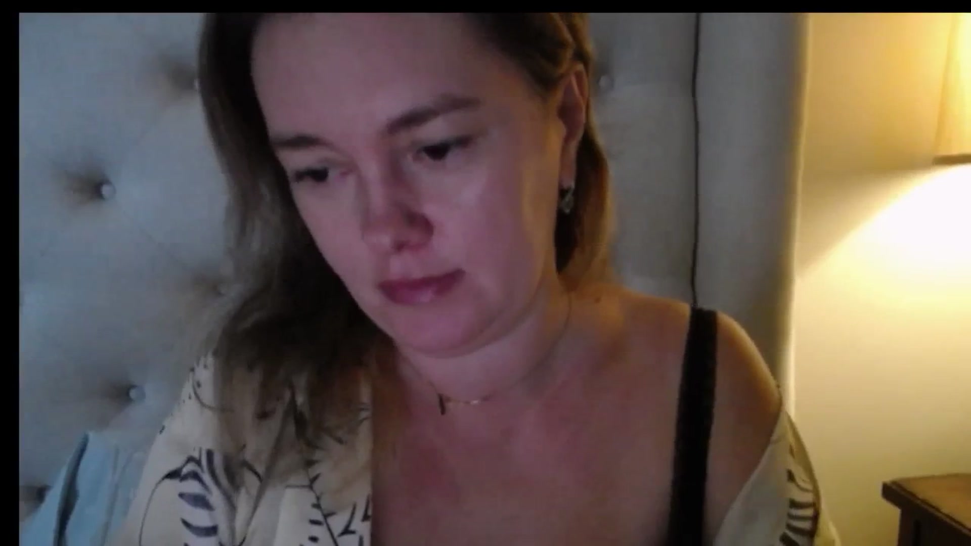Gallery image thumbnail from J0llye's myfreecams stream on, 01/06/2026, 16:05 image 3 of 20