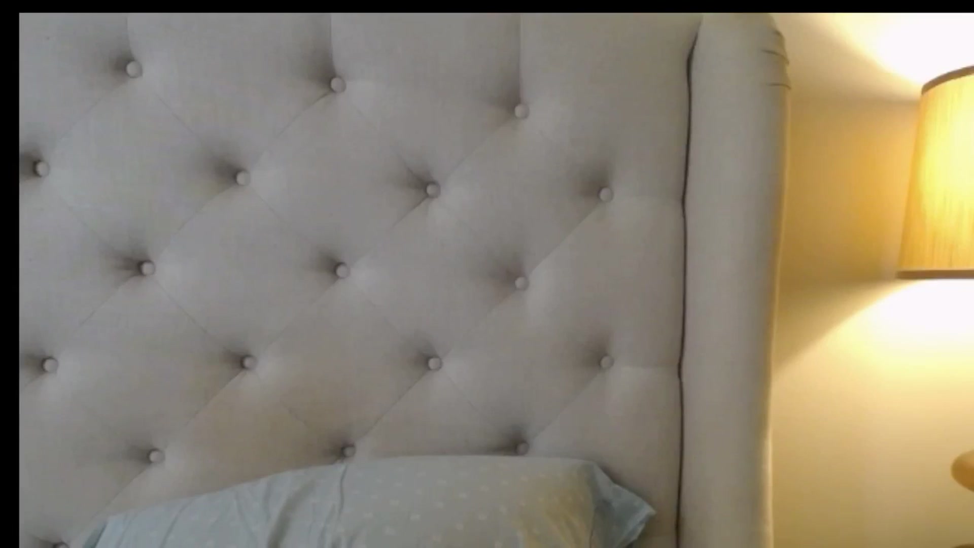 Gallery image thumbnail from J0llye's myfreecams stream on, 01/06/2026, 17:03 image 2 of 20
