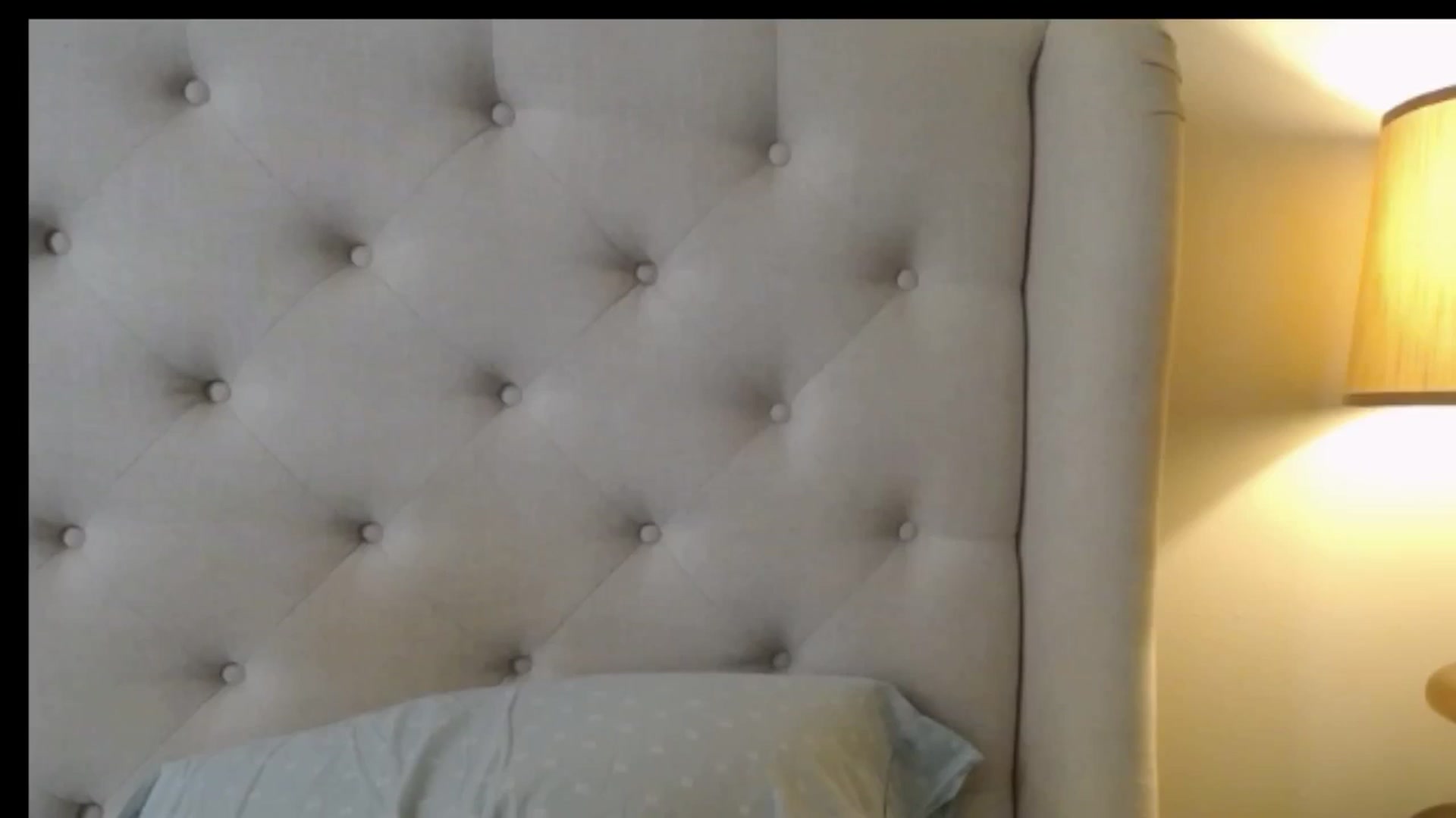 Gallery image thumbnail from J0llye's myfreecams stream on, 01/06/2026, 17:03 image 1 of 20
