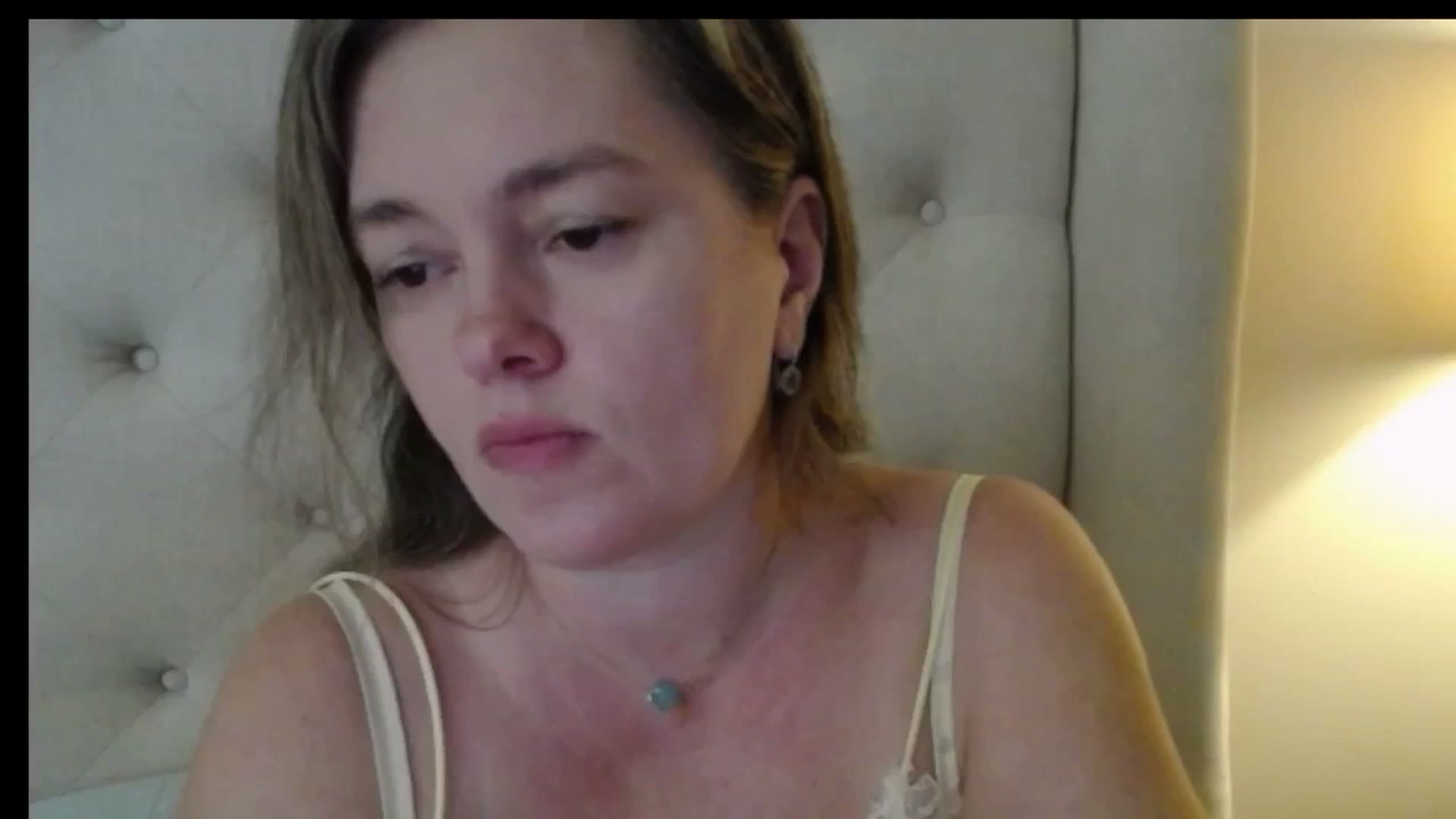 Gallery image thumbnail from J0llye's myfreecams stream on, 01/07/2026, 17:07 image 11 of 20