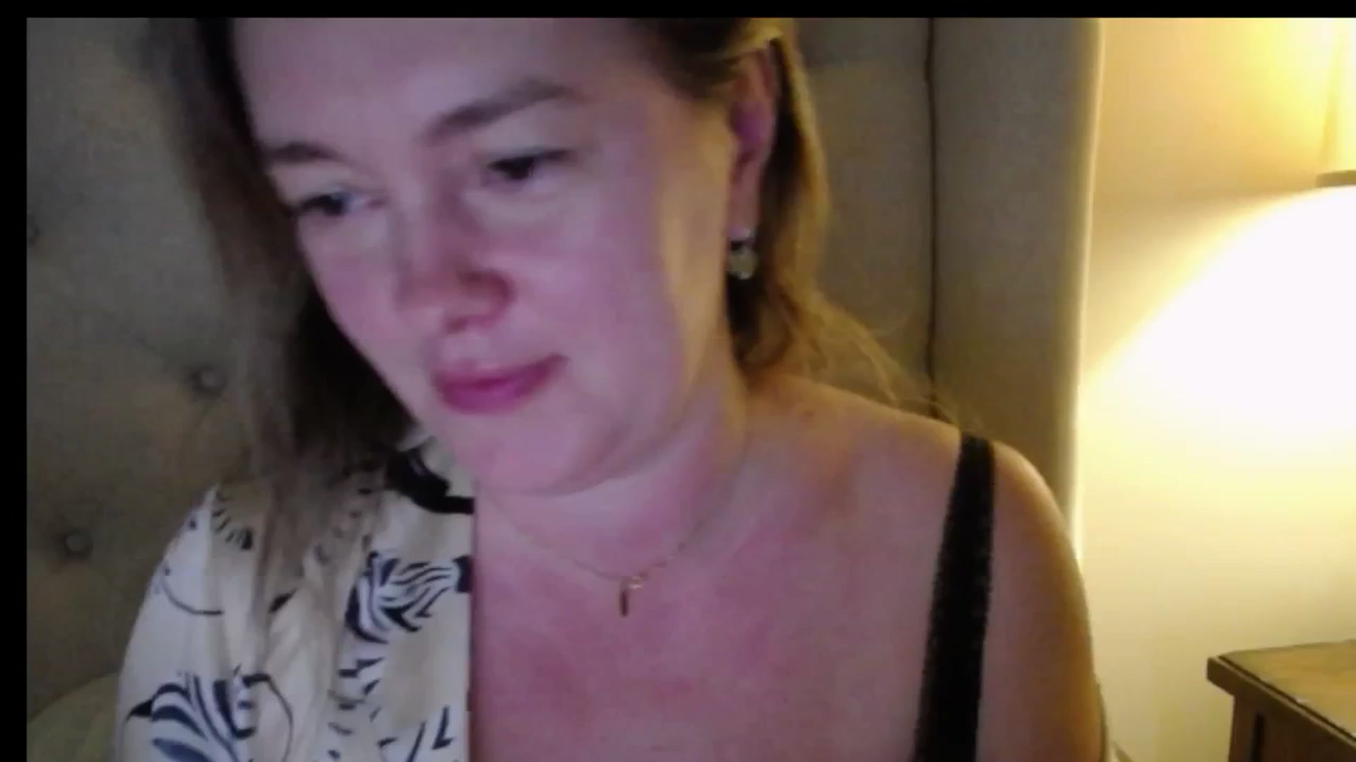 Gallery image thumbnail from J0llye's myfreecams stream on, 01/08/2026, 16:51 image 11 of 20