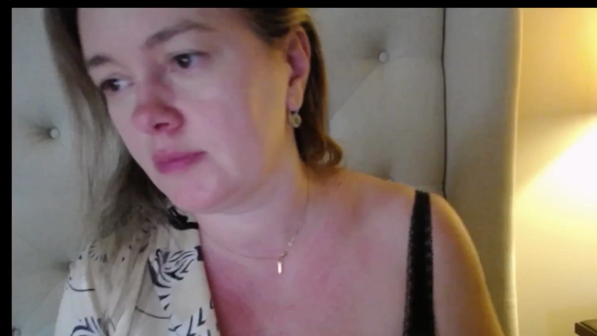 Gallery image thumbnail from J0llye's myfreecams stream on, 01/08/2026, 20:34 image 1 of 20