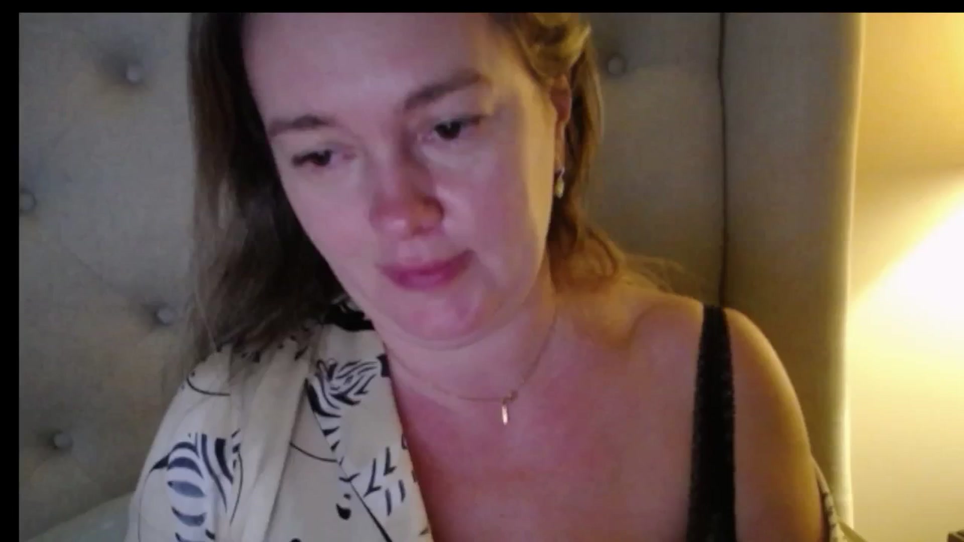 Gallery image thumbnail from J0llye's myfreecams stream on, 01/08/2026, 20:34 image 17 of 20